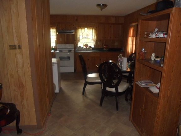 3rd image of 1013 Fm 692
