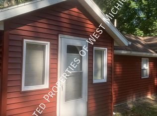 13272 Old 14 Mile Rd NE UNIT 2, Greenville, MI 48838