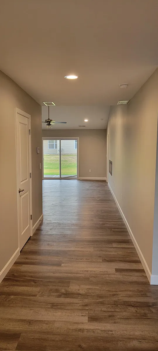 Building Photo - 20 Sonata Ln #20