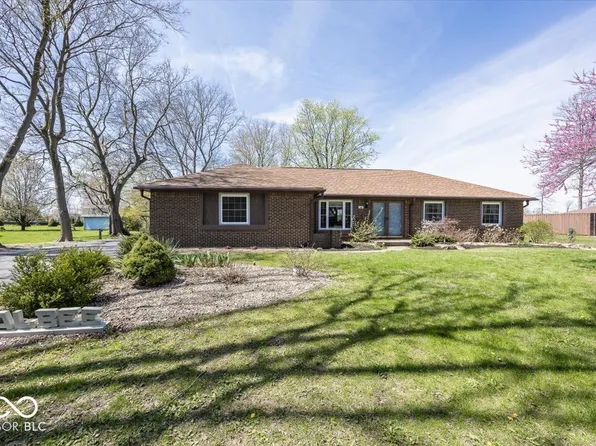 506 N County Road 900 E, Avon, IN 46123