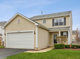 6510 Fitzer Dr, Joliet, IL 60431