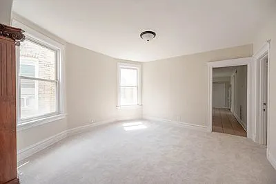 2112 N Avers Ave #1 — Photo 3