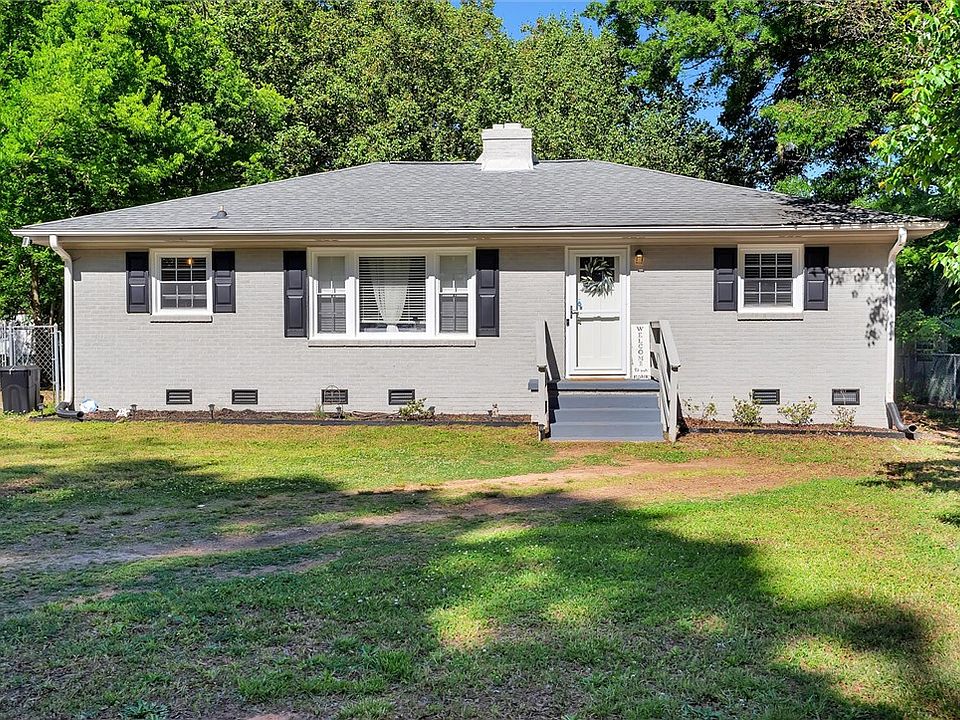1st image of 111 Avondale Rd