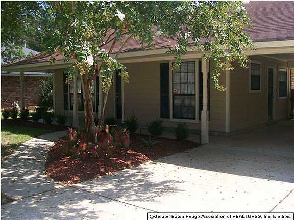 3rd image of 13926 Heritage Oak Dr