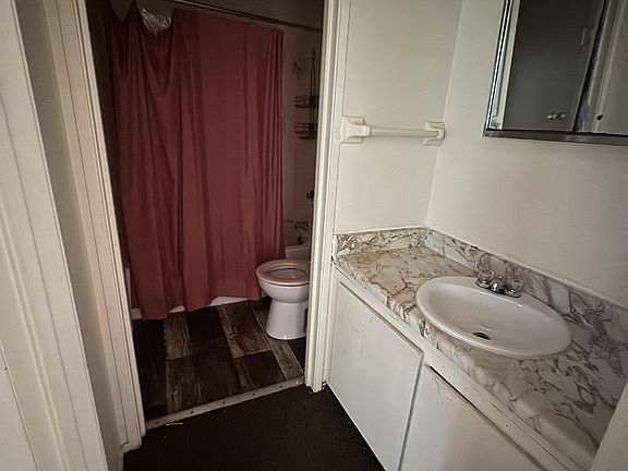 4th image of 7682 W Wabash Ct