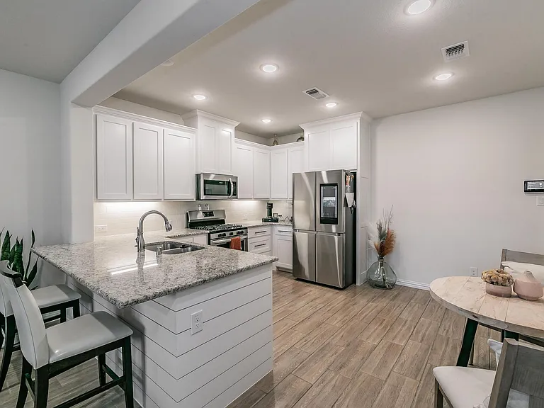 4503 Fossil Opal Ln — Photo 5