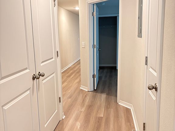 3rd image of 6547 Sweetbay Ln APT 102