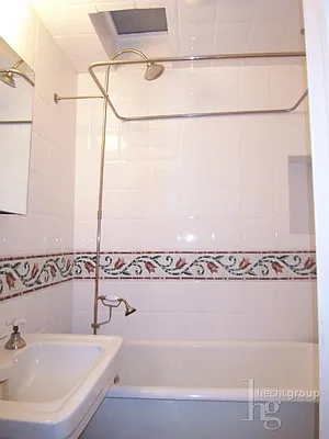 Rented by Hecht Group | media 88