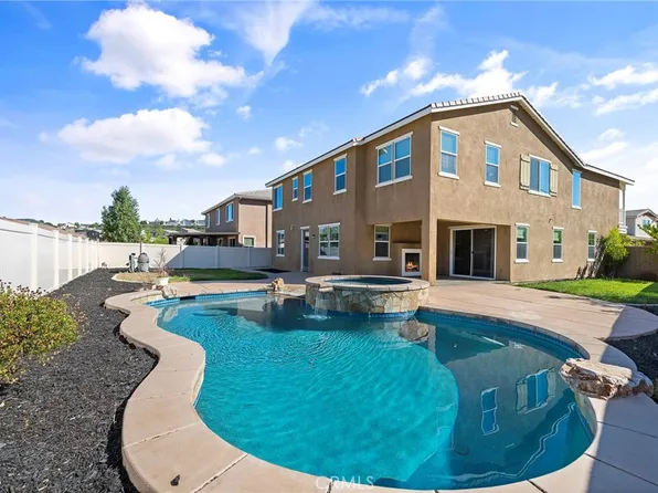 45663 Woolpert Ln, Temecula, CA 92592