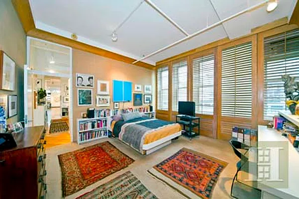 Rented by Halstead Real Estate | media 8