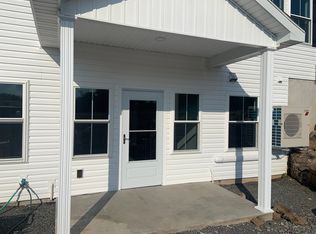 5825 Baer Rd #2, Sanborn, NY 14132