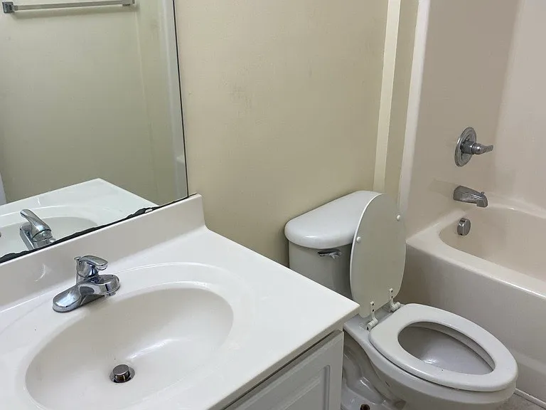 300 Southmen Ln #1 — Photo 5