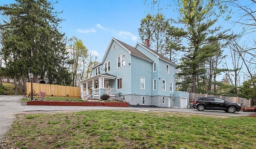 1st image of 13 Pratt St #2