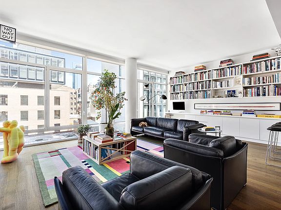 2nd image of 520 W 19th St APT 5A
