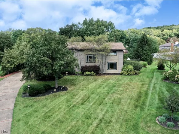 5391 Cinderford St NW, Canton, OH 44718