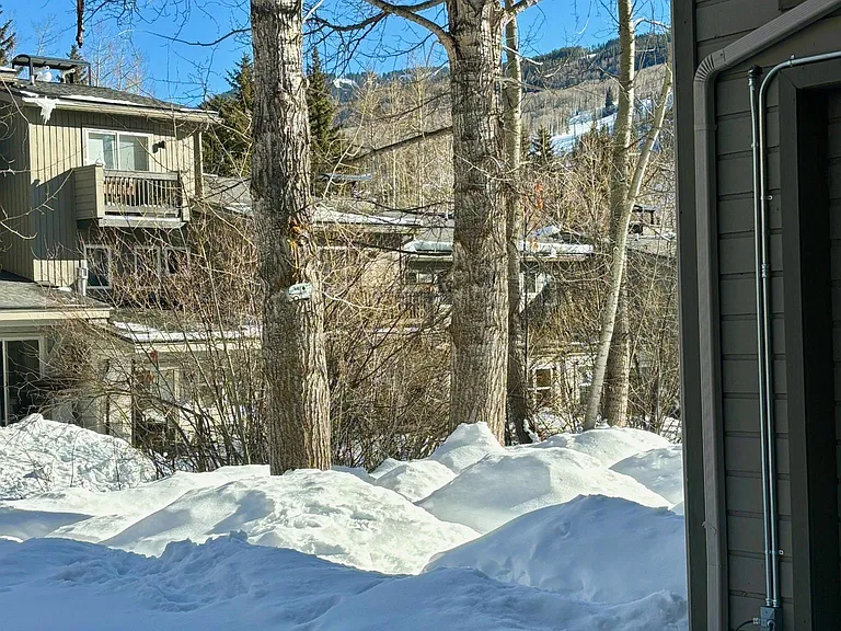 945 Red Sandstone Rd #C2 — Photo 29