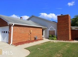 150 Courtyard Ln, Fayetteville, GA 30215