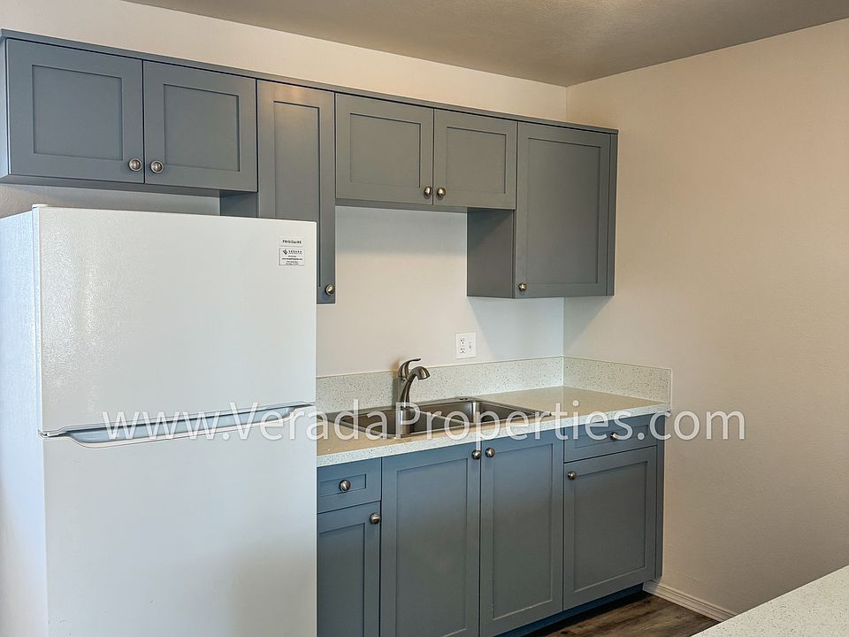 1st image of 3714 42nd St APT 7