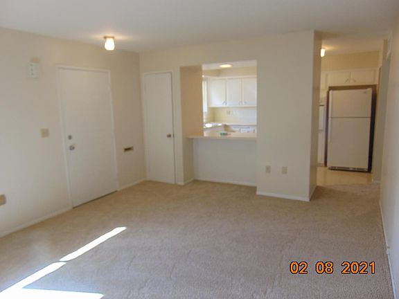 4th image of 28164 Winged Foot Dr