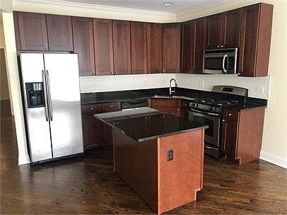 3rd image of 1901 N Kimball Ave APT 2