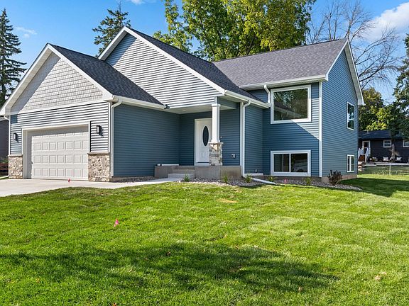 2nd image of 1312 Robinwood Ln