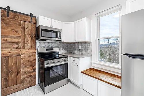 Floor plan Dorsey Ave - 496-1