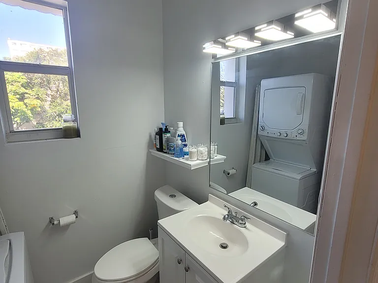 820 Euclid Ave #301 — Photo 10