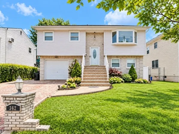 362 Washington St, Rahway City, NJ 07065