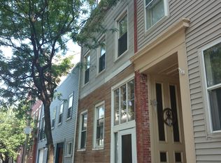 11 Essex St, Charlestown, MA 02129