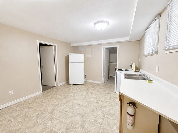 4th image of 133 Darling St