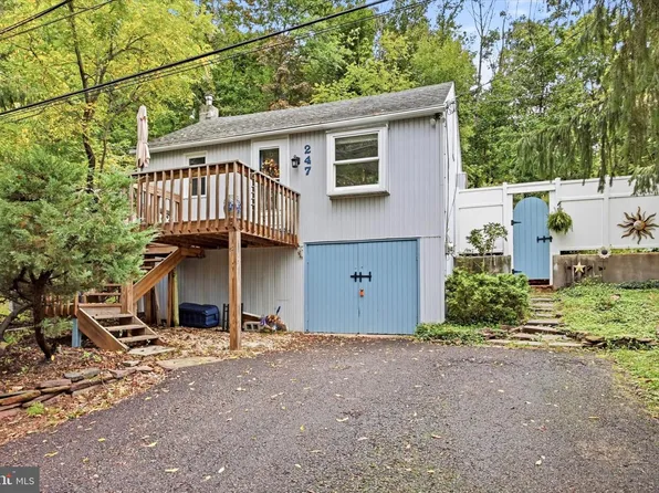 247 Pinetown Rd, Norristown, PA 19403