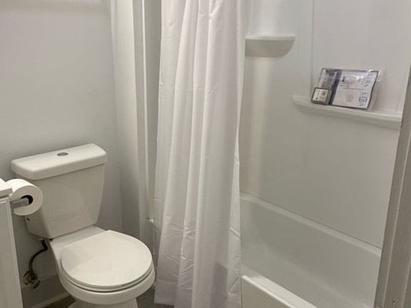 2nd image of 516 E 5th St #50