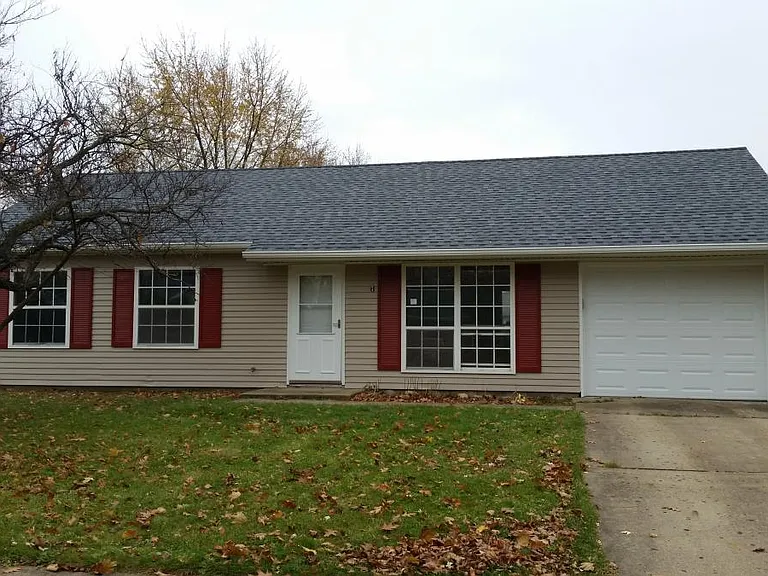 3843 Morris Dr — Photo 1