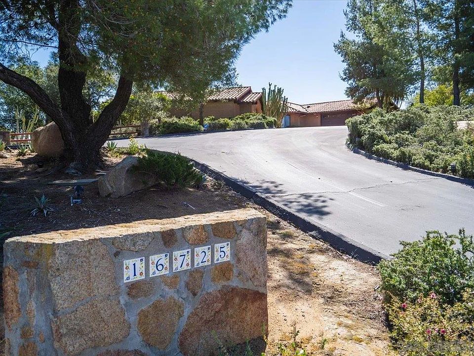 1st image of 16725 Paseo De Las Brisas