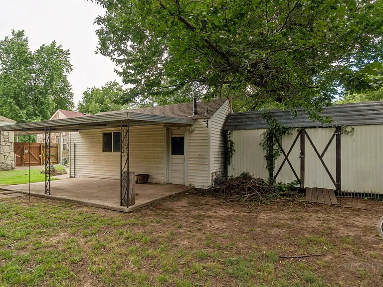 3613 NW Liberty St — Photo 19