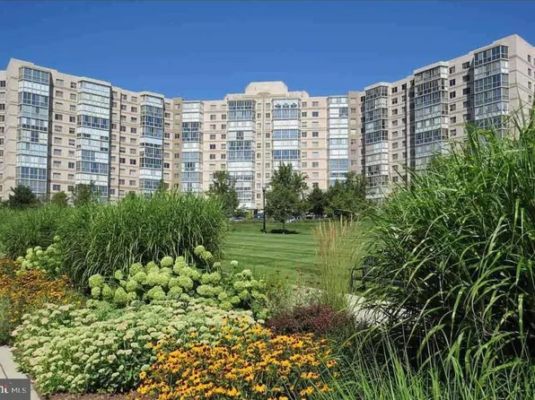 19365 Cypress Ridge Ter Unit 1105, Leesburg, VA 20176