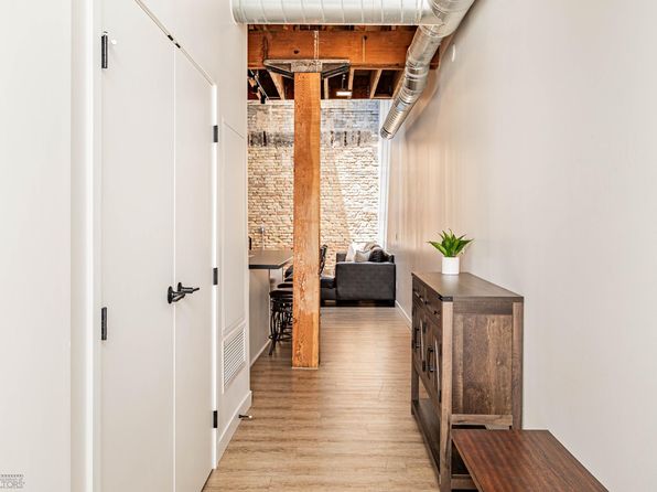 117 Broadway N