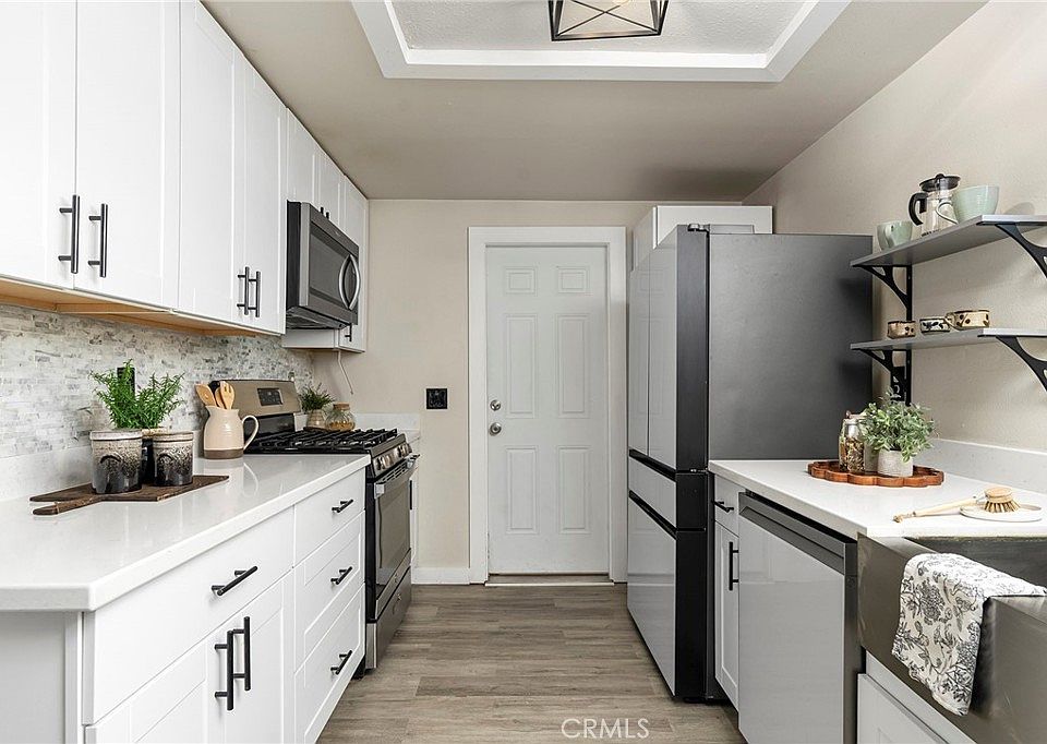 1st image of 2251 Notre Dame Blvd