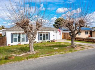 806 E Myrtle St, Hanford, CA 93230
