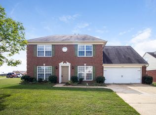 2643 Hunters Pointe Dr, Southaven, MS 38672