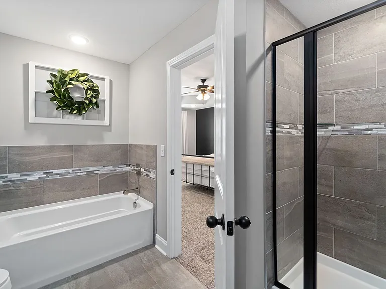 429 Woodtrace Dr — Photo 12