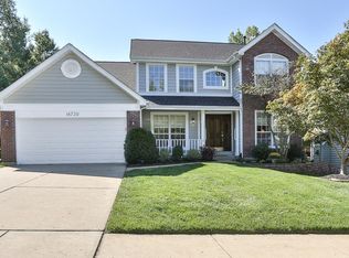 16730 Kingstowne Estates Dr, Ballwin, MO 63011