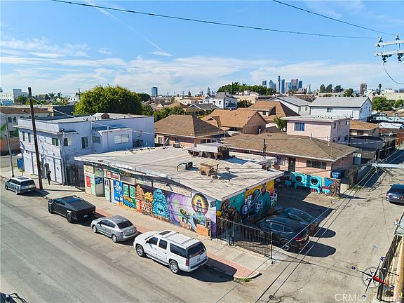 4th image of 701 N Fickett St