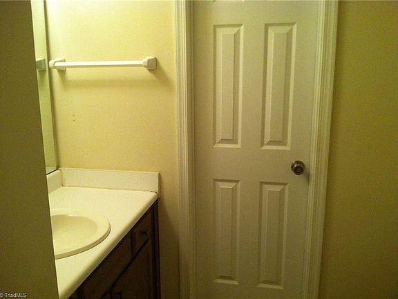 5th image of 4201-105 Edith Ln
