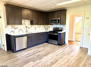 15 Madison Ave APT 5, Madison, NJ 07940