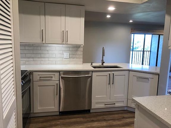 2nd image of 13240 White Marsh Ln APT 32