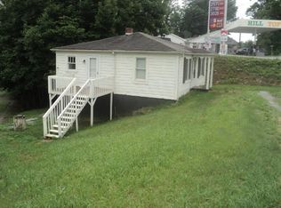 549 Abington Rd, Lenoir, NC 28645