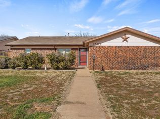 1502 Elkhart Ave, Lubbock, TX 79416