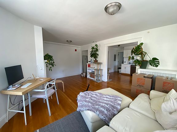 2nd image of 52 Englewood Ave #3