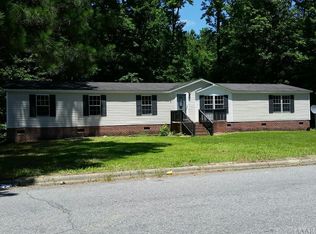 807 1st St E, Ahoskie, NC 27910